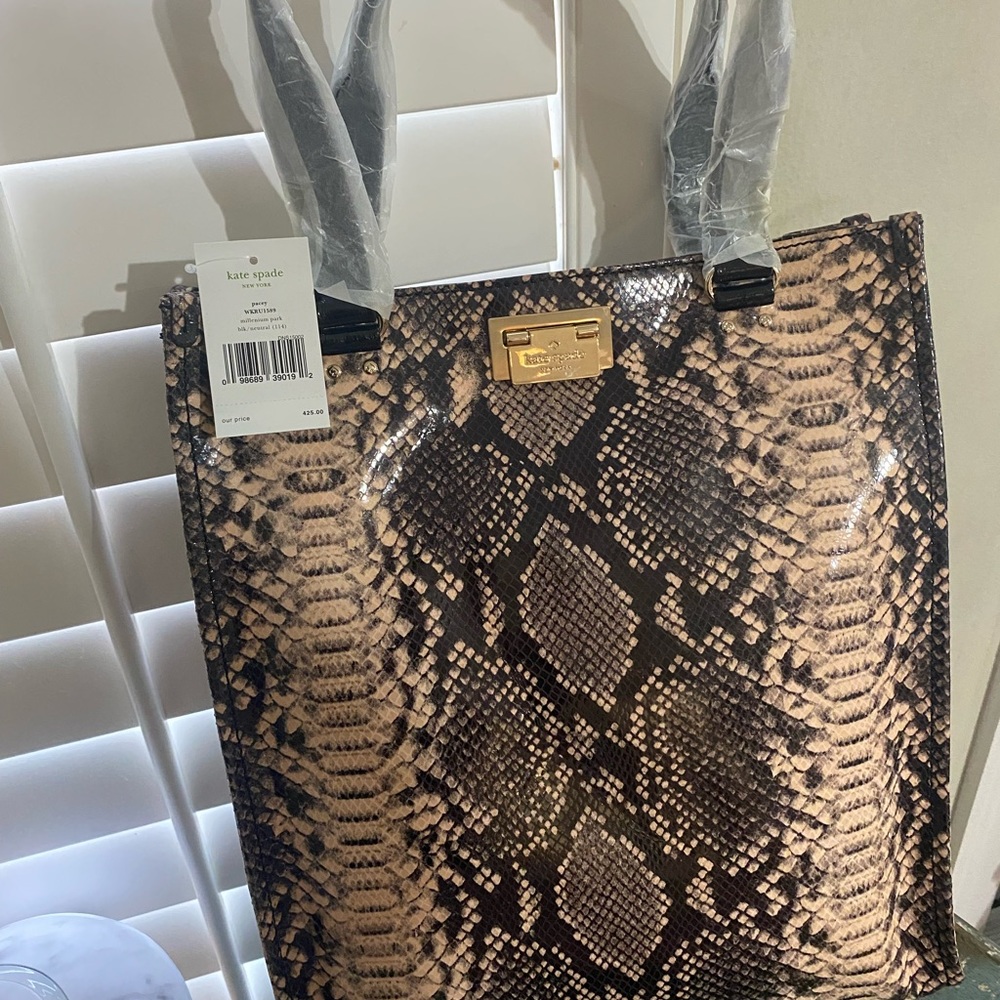 Women’s’ Kate spade “Pacey” black/neutral skin bag